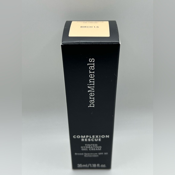 bareMinerals Complexion Rescue Natural Matte Tinted Moisturizer in Birch 1.5 - Picture 2 of 8